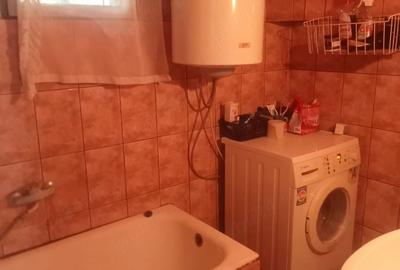 Casă cu Teren 1200 Mp în Central