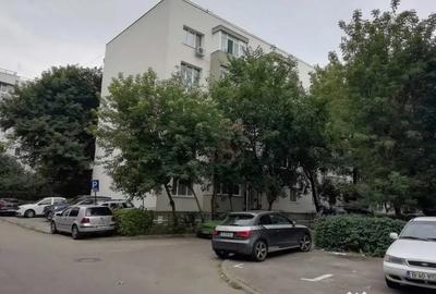 Garsonieră decomandată în Dristor