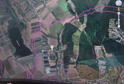 Teren de 2700 mp, în Mitocu Dragomirnei