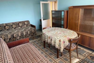 Apartament cu 2 camere decomandat în Sud