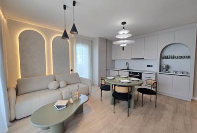 Apartament cu 3 camere semidecomandat, mobilat în Florești