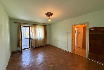 Apartament cu 2 camere semidecomandat în Gojdu - 2