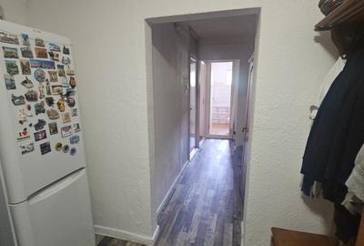 Apartament cu 3 camere decomandat în Tomești - 3