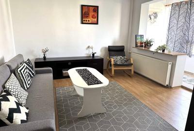 Apartament cu 2 camere decomandat, mobilat în Titan