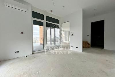 Apartament cu 4 camere semidecomandat în Aradului - 7