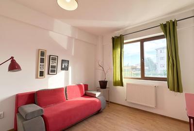 Apartament cu 2 camere decomandat, mobilat în Haliu