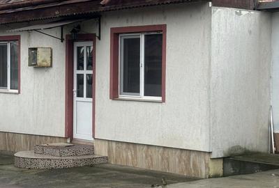 Casă cu 3 camere în Central - 1