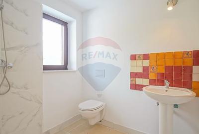 Casă cu 16 camere cu Teren 1368 Mp în Timișu de Sus - 51