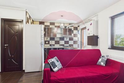 De vanzare | Apartament Tip Penthouse cu 3 camere, zona Morarilor - 3