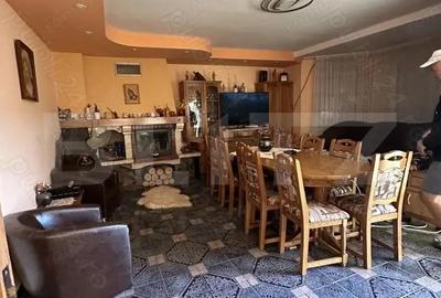 Casă cu Teren 1138 Mp în Corunca - 3