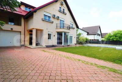 Casă individuală cu 7 camere în Iancu Nicolae