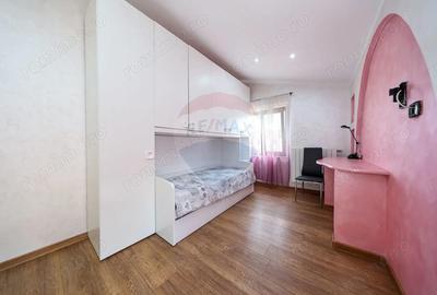 Casă cu Canalizare în Central - 4