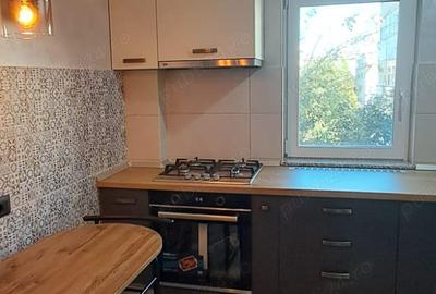 Garsonieră decomandată în Central - 10