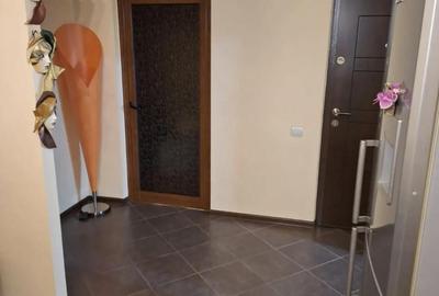 Apartament cu 3 camere decomandat în Central - 6