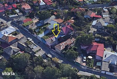 Casă cu 6 camere cu Teren 454 Mp în Central