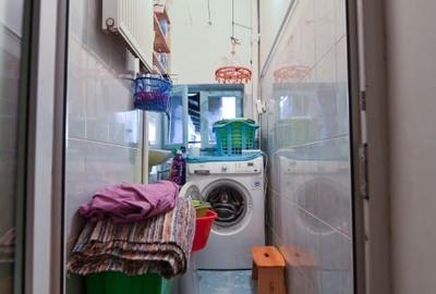 Casă individuală cu 6 camere cu Canalizare în Moșilor - 12