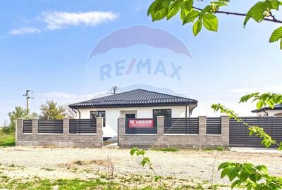 Casă cu 4 camere cu Teren 508 Mp în Sud-Vest - 1