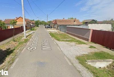 Teren de 672 mp, în Central - 4