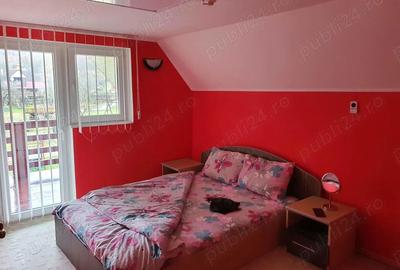 Casă cu 4 camere în Exterior Vest