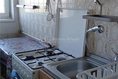 Apartament cu 2 camere semidecomandat în Bucureștii Noi