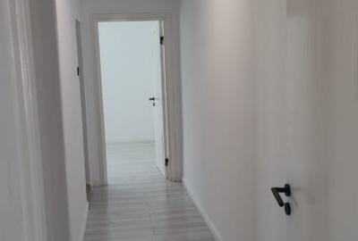 Apartament 3 camere RENOVAT TOTAL, zona  superba - Proprietar - 1