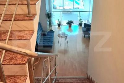 Casă cu 14 camere cu Teren 706 Mp în Soarelui - 14