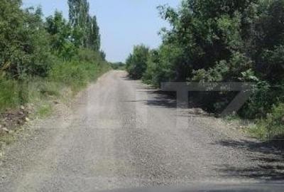 Teren cu suprafa?a de 2,6 ha, zona Aeroport - 3