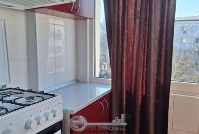 Apartament cu 2 camere decomandat, mobilat în Galata - 13