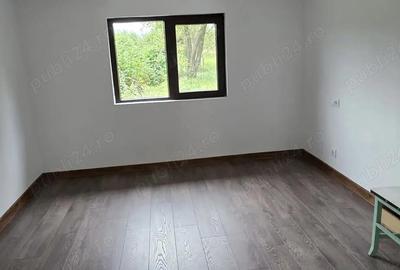 Vila de vanzare in comuna Valeni, judetul Dambovita - peisaj de vis, aer curat si liniste deplina - 9