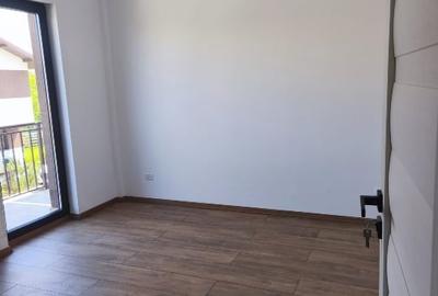 Casă individuală cu 9 camere cu Teren 300 Mp în Afumați - 11