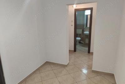 Apartament cu 3 camere decomandat în Central - 3