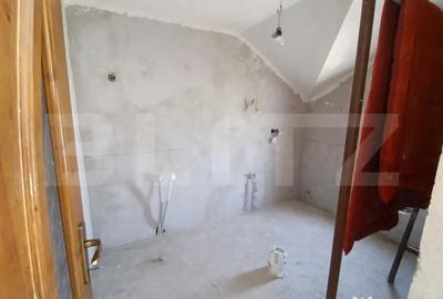 Casă cu 5 camere cu Teren 404 Mp în Central - 11