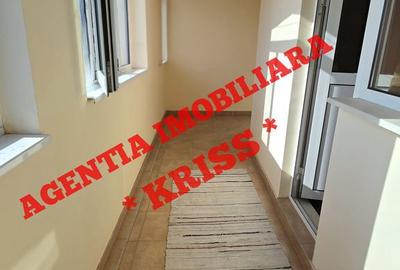 Apartament cu 2 camere decomandat în Craiovei - 2