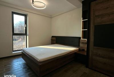 Casă cu 4 camere cu Teren 400 Mp în Vlădești - 15