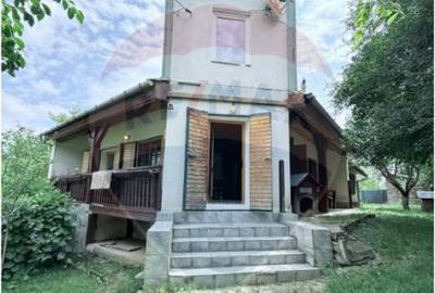 Casa de vanzare-Lini?te, natura ?i farmec tradi?ion... - 3