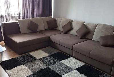 Apartament cu 4 camere decomandat în Filiași
