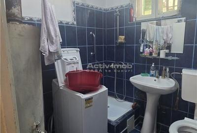 Casă cu 4 camere cu Teren 168 Mp în Calea București - 2
