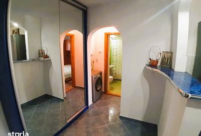 Apartament cu 2 camere în C5 - 8