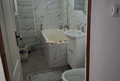 Apartament cu 3 camere semidecomandat în Central - 8