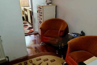 Vand garsoniera 2 camere foarte spatioasa