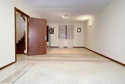 Duplex cu 4 camere cu Canalizare în Olteniței - 9