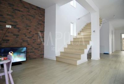 Casa 5 camere de vanzare in Floresti - 9