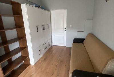Apartament cu 3 camere decomandat în Nufărul - 2