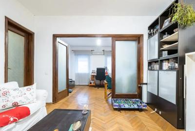 Apartament cu 3 camere semidecomandat în Romană - 2