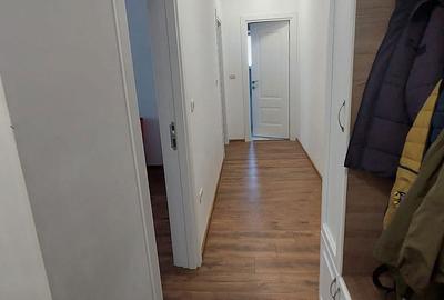 Apartament cu 2 camere decomandat în Ipotești - 3