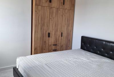 Apartament cu 3 camere semidecomandat în Tătărași - 2