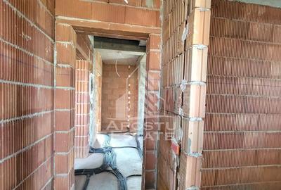 Duplex modern cu 5 camere ?i garaj,Becicherecul Mic - 4