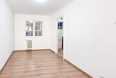 Garsonieră de vânzare - Drumul Taberei - Crinul de Padure nr.5 - 2