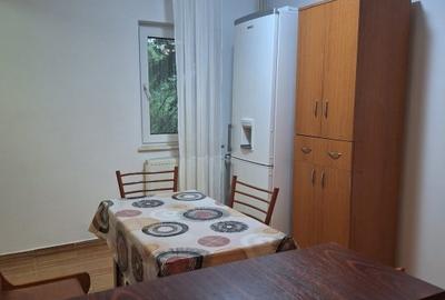 Apartament cu 2 camere semidecomandat, mobilat în Decebal - 9
