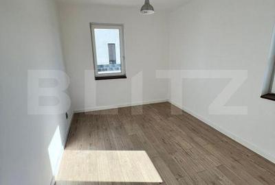 Casă cu 5 camere cu Teren 460 Mp în Central - 4